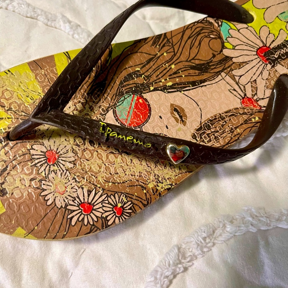 Ipanema flip flops